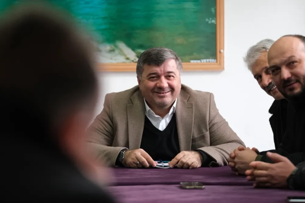 ŞENLİKOĞLU HIZ KESMİYOR 