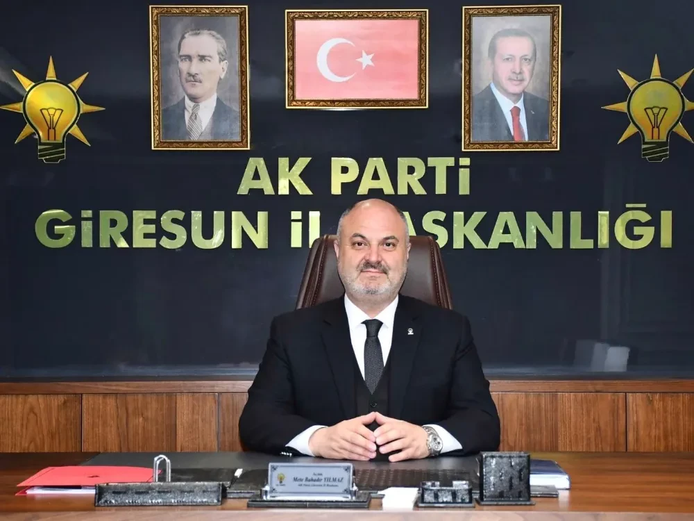 “ALNIMIZ AK, BAŞIMIZ DİK”  