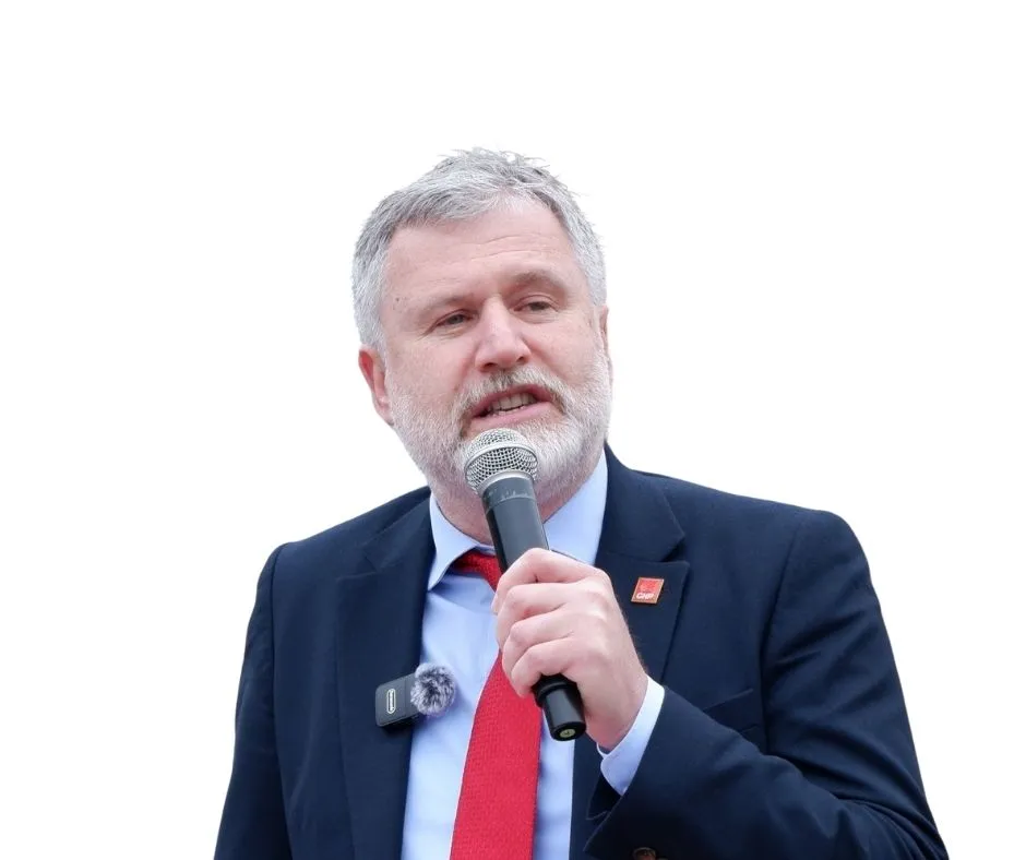 EMEKLİLER AYAĞA KALKTI! 